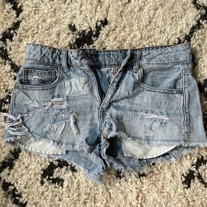 Pair of Two AE Distressed Cutoff Jean Shorts - Size 6&4